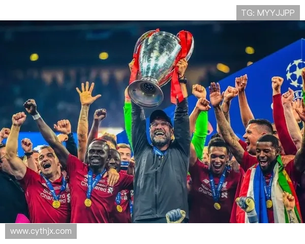 图片报：克洛普现场为莱比锡加油，但最终球队无缘德国杯决赛